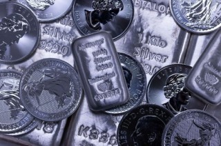 外盘头条：OpenAI发布o3-mini模型 白宫宣布周六起对墨加两国加征关税 黄仁勋周五赴白宫拜会特朗普