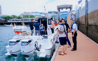 铃木（中国）于青岛成功举办DF350A船外机试乘体验会， 引领休闲娱乐船艇新风尚