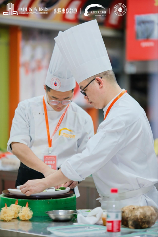 餐饮业营收喜破5万亿大关 烹饪技能教育再掀热潮-第1张图片