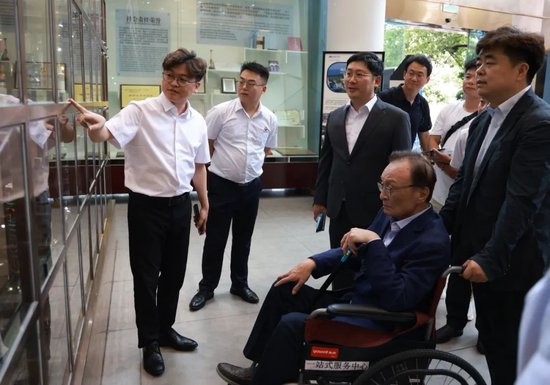 韩国前国务总理李海瓒到访茅台-第2张图片