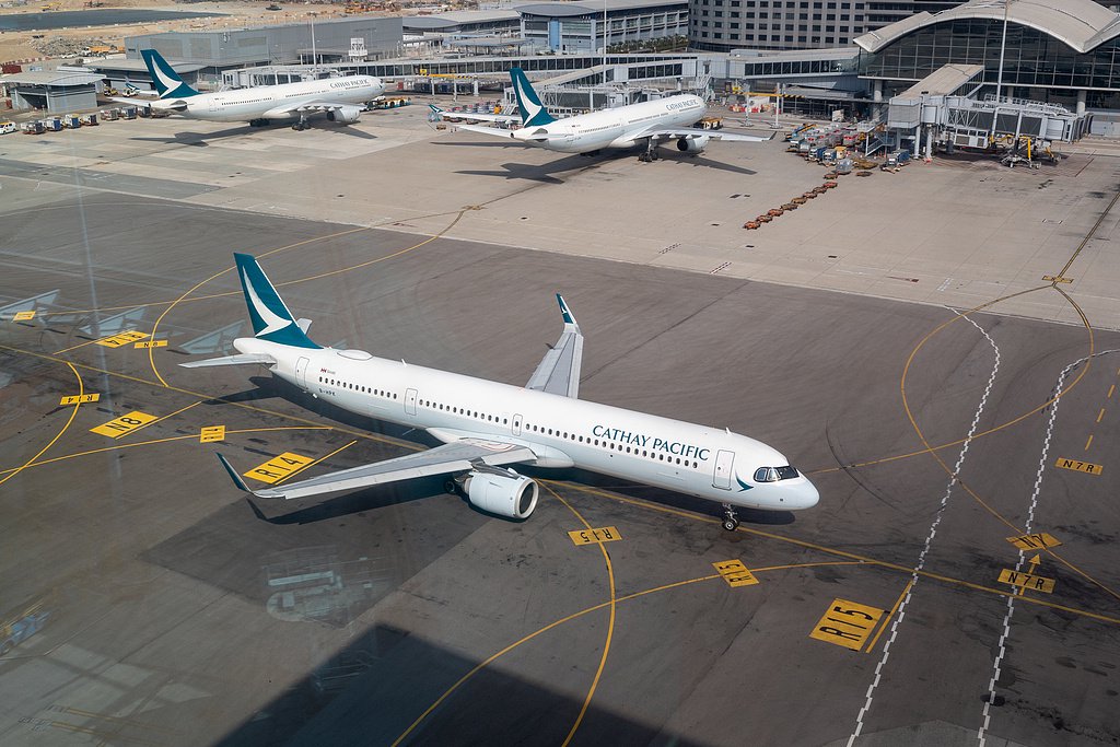 国泰航空回应乘客被辱骂事件：拒绝2名辱骂者未来搭乘旗下任何航班-第1张图片