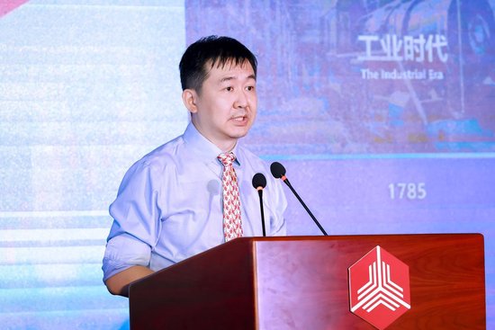 王小川：我们正从科学时代迈向智能时代-第1张图片