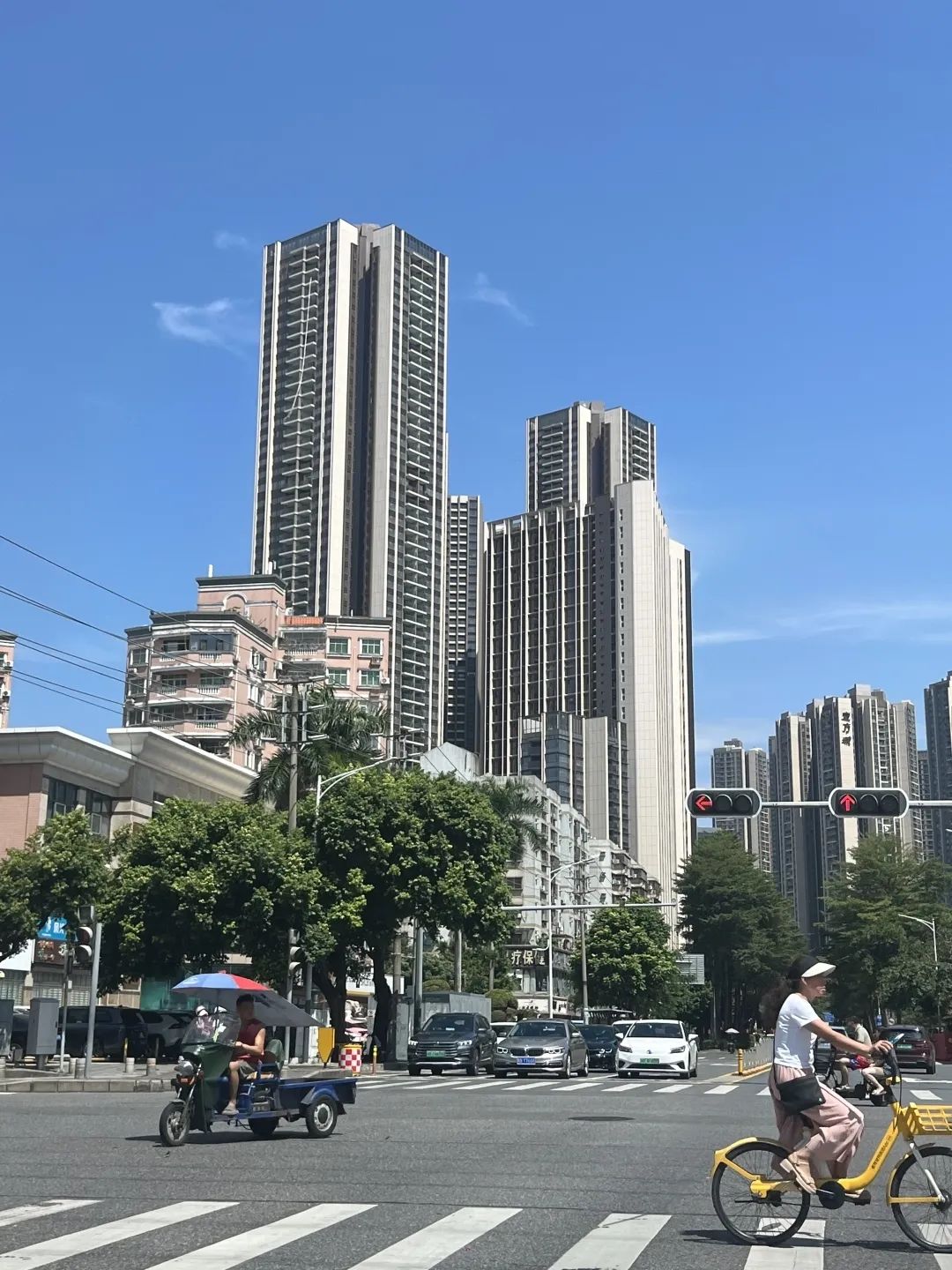 国庆广东挤满了买房的人：广州夫妇两小时下定，深圳再现“打飞的”买房-第2张图片