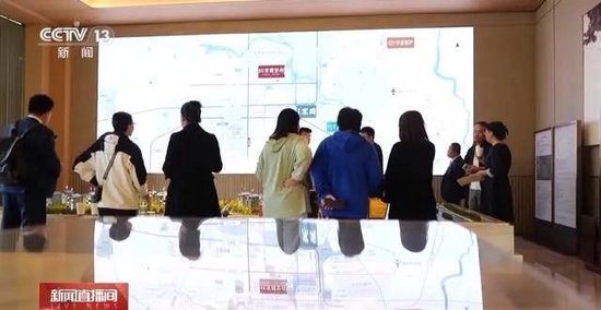 一天卖四五十套房！四大一线城市长假楼市火热，有人忙到凌晨，有人讲到“嗓子冒烟”但也有人称“前高后低”-第3张图片