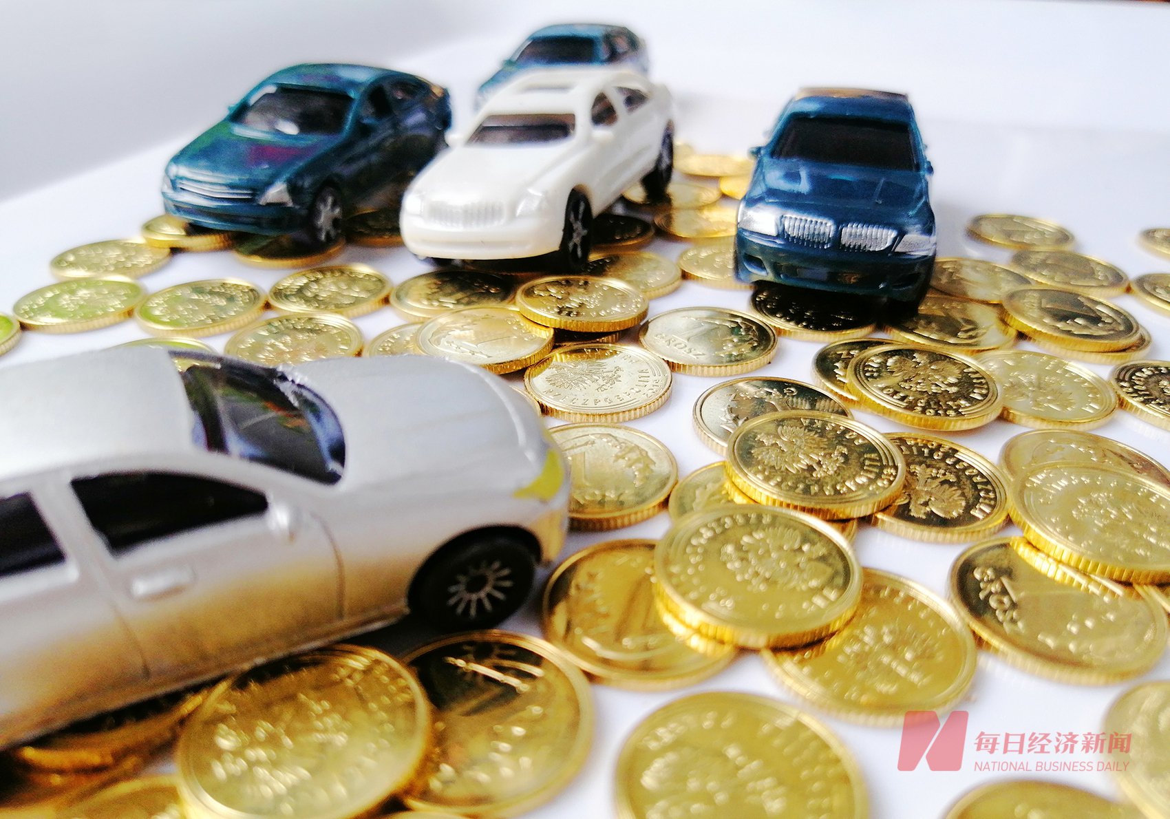 实探车市“金九银十”：车企忙推新车，销售加班到半夜，经销商有望摆脱亏损？-第4张图片