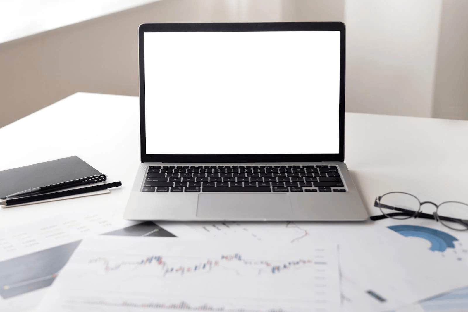 怎么判断股票的 MACD 与趋势线的契合度对价格走势分析的实际价值?MACD 与趋势线价值对价格走势分析有何价值?-第1张图片 怎么判断股票的 MACD 与趋势线的契合度对价格走势分析的实际价值?MACD 与趋势线价值对价格走势分析有何价值?-第1张图片