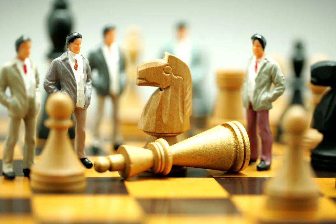 回本就卖还是逢低加仓？多空博弈激烈！-第1张图片
