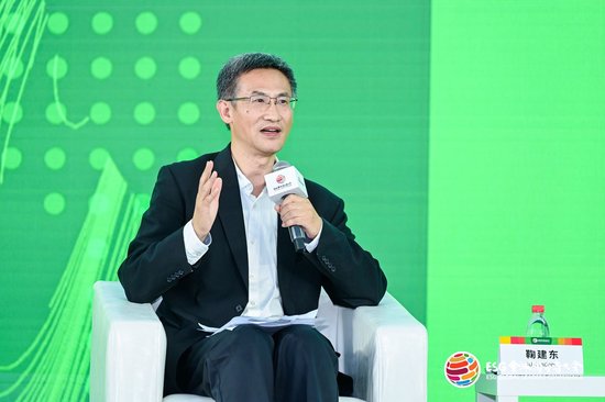 2024 ESG全球领导者大会|鞠建东主持“绿色金融如何支持经济可持续发展转型”对话-第1张图片