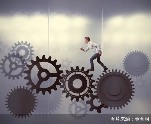 这家公募董事长被指失联-第2张图片