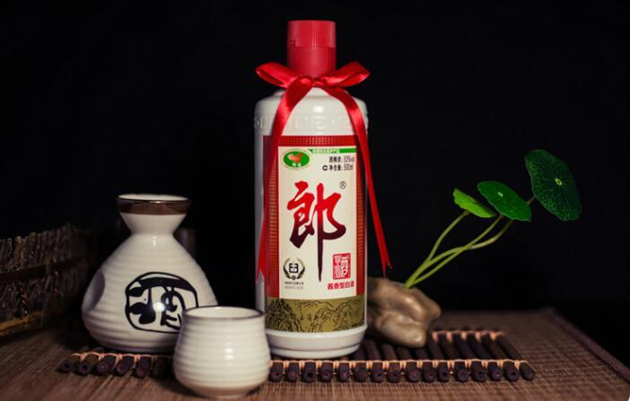 打郎记：青花郎酒遭遇市场反噬，价格跌破800元-第6张图片