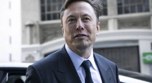 美国参议员敦促司法部调查马斯克参与政府合同的情况-第1张图片
