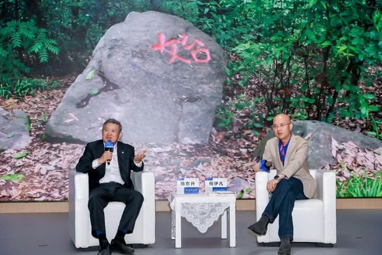 对话陈东升：我仍是珞珈山上一个奔跑的少年-第1张图片