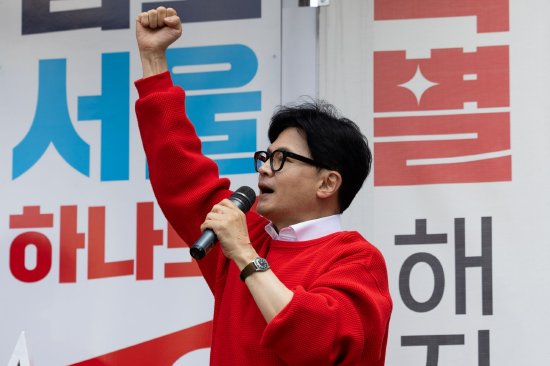 如果尹锡悦因戒严风波提前下台 这三位可能是韩国新总统的热门人选-第3张图片