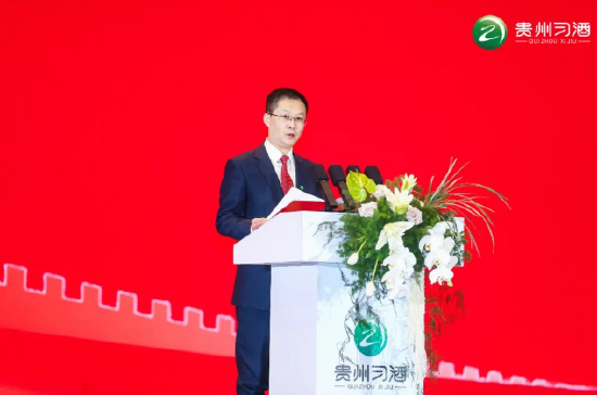 习酒坚定“六心”构筑卓越根基，与经销商共赴“十年之约”-第1张图片