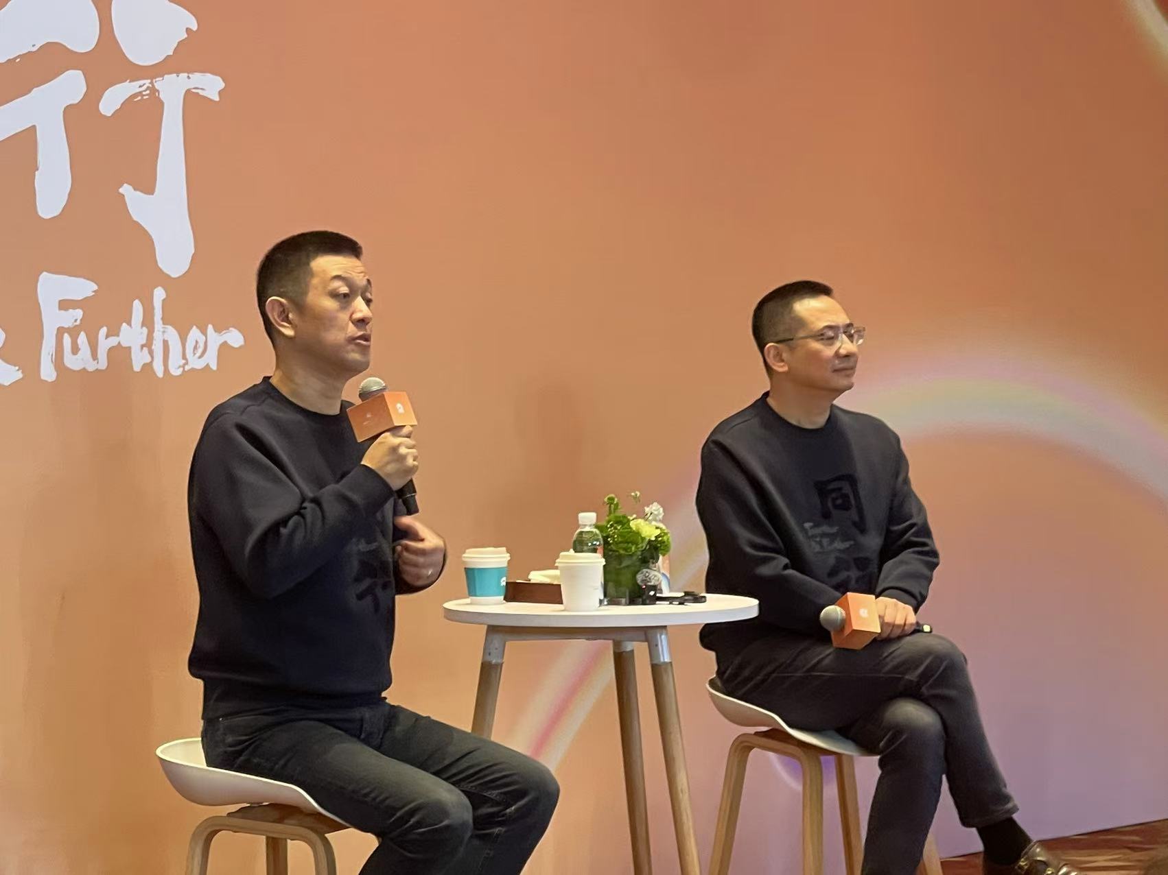 蔚来想用两款价格相差60万元的新车抢市场-第1张图片