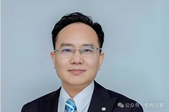 招商银行两位行长助理出任党委委员 拥有长期对公金融背景-第2张图片