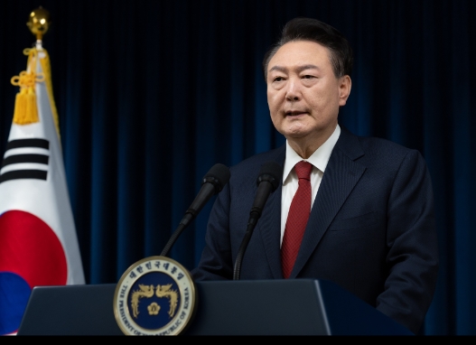 韩国法院批准对尹锡悦的逮捕令-第1张图片