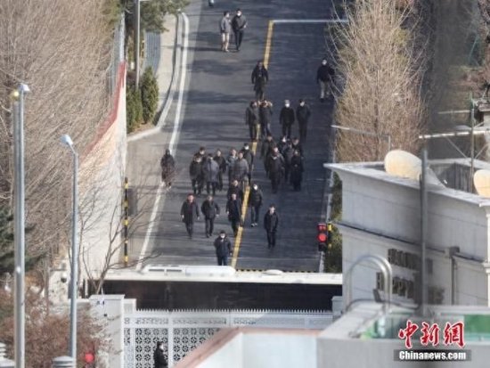 韩国全网直播“抓总统”，又创造了一个世界第一-第1张图片