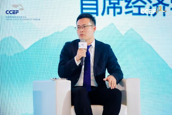 长城证券汪毅：2025年看好债券，第一步要把钱的流动性放出来-第1张图片