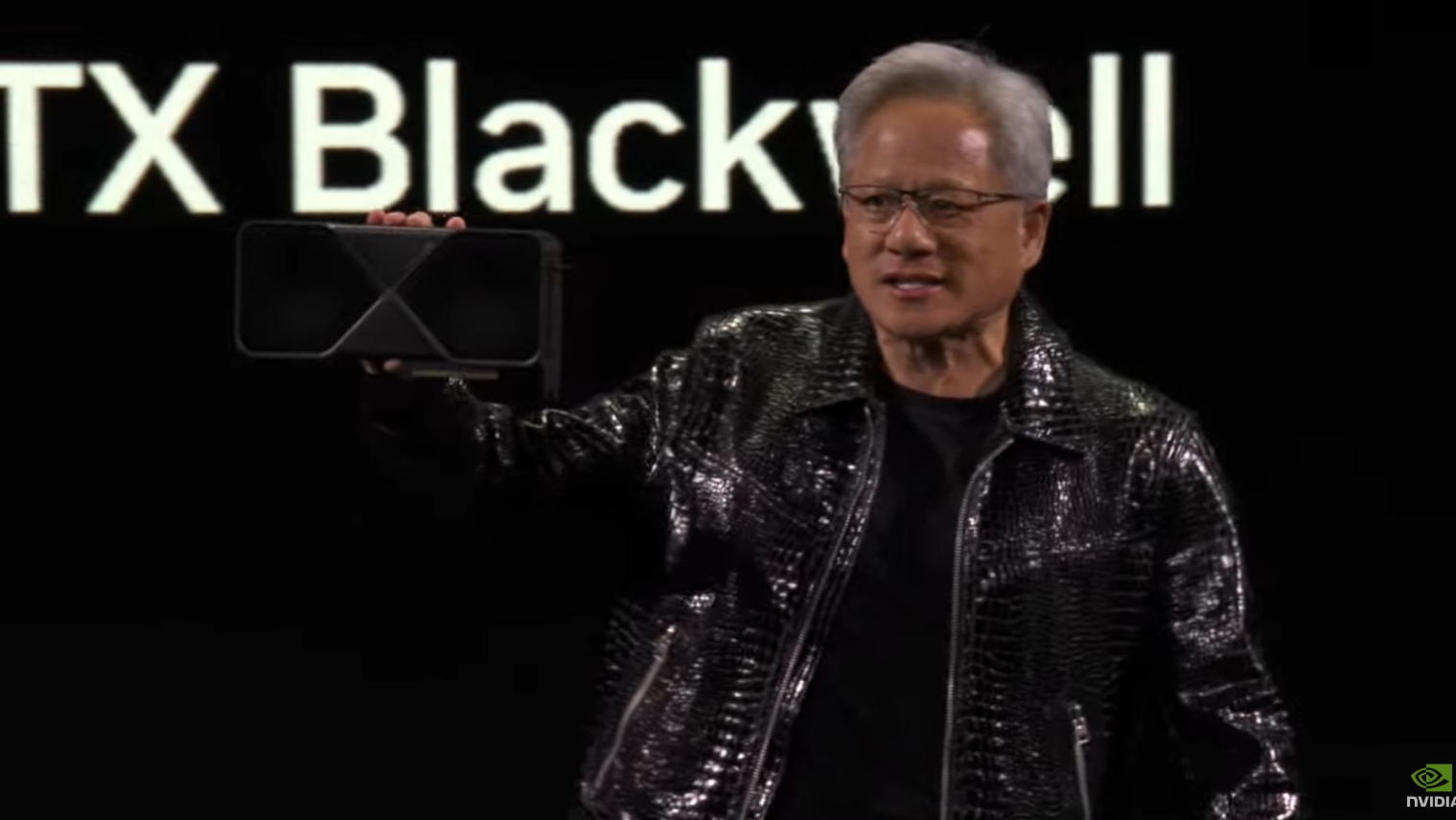 英伟达CES演讲“王炸”不断：5090显卡登场 黄仁勋还带来这些AI惊喜…-第2张图片