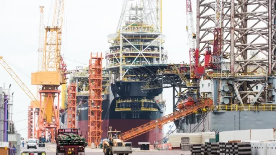 原油价格周二收高 需求前景与供应中断威胁令油价走高-第2张图片