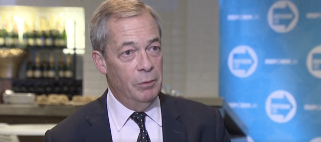 被马斯克批“不具备”领导改革英国党能力后，法拉奇回应：我们仍是朋友，但我不会被强迫-第1张图片