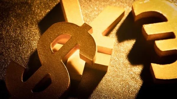 汇率更稳了？央行再出手增加境内美元流动性-第1张图片