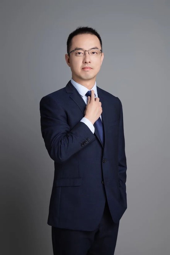 消费电子板块利好不断，公募基金最新解读-第3张图片