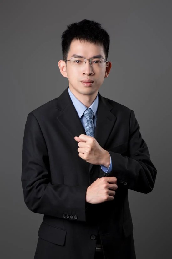 消费电子板块利好不断，公募基金最新解读-第4张图片