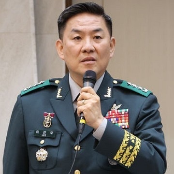 韩总统弹劾案3名关键证人出庭 尹锡悦方接连否认指控-第2张图片