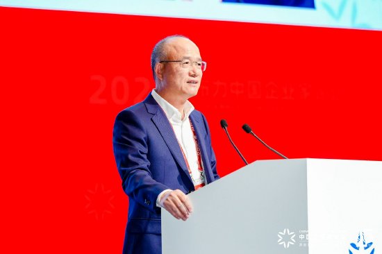 复星郭广昌感谢DeepSeek等人工智能平台：“我们也是受益者”-第1张图片